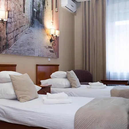 Hotel Wenecki
